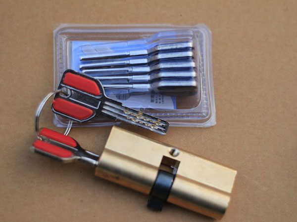 曲靖市24小时上门开锁公司